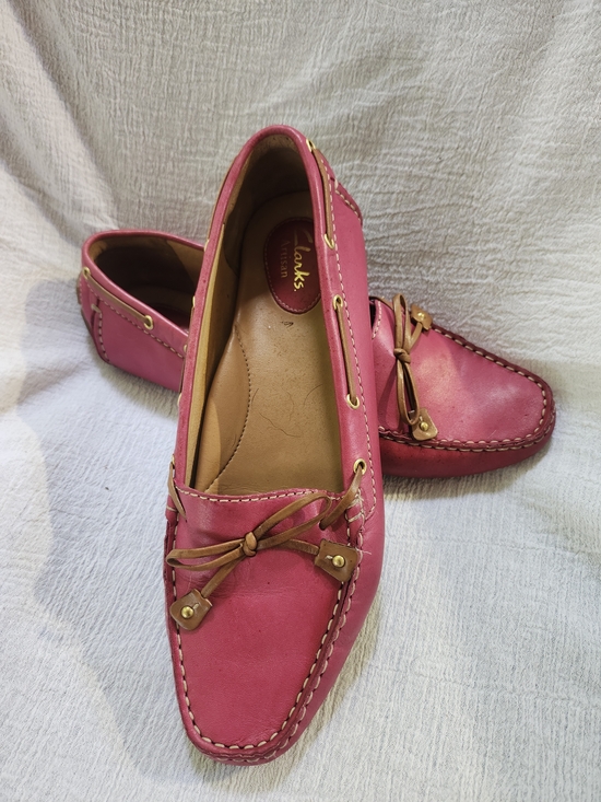 Clarks Shoes - Clarks Women’s Pink Leather Moccasin Loafers with Tan Bow